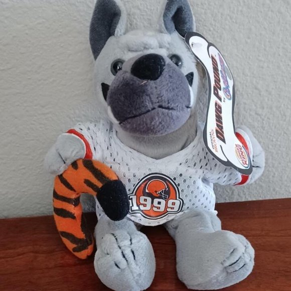 Cleveland Browns 1999 Dawg Pound Dog - NWT - Picture 1 of 9